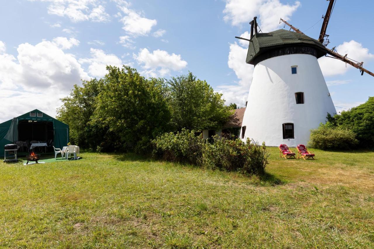 Windmill Vacation Home In Ledzin Near Baltic Sea Niechorze Exterior foto