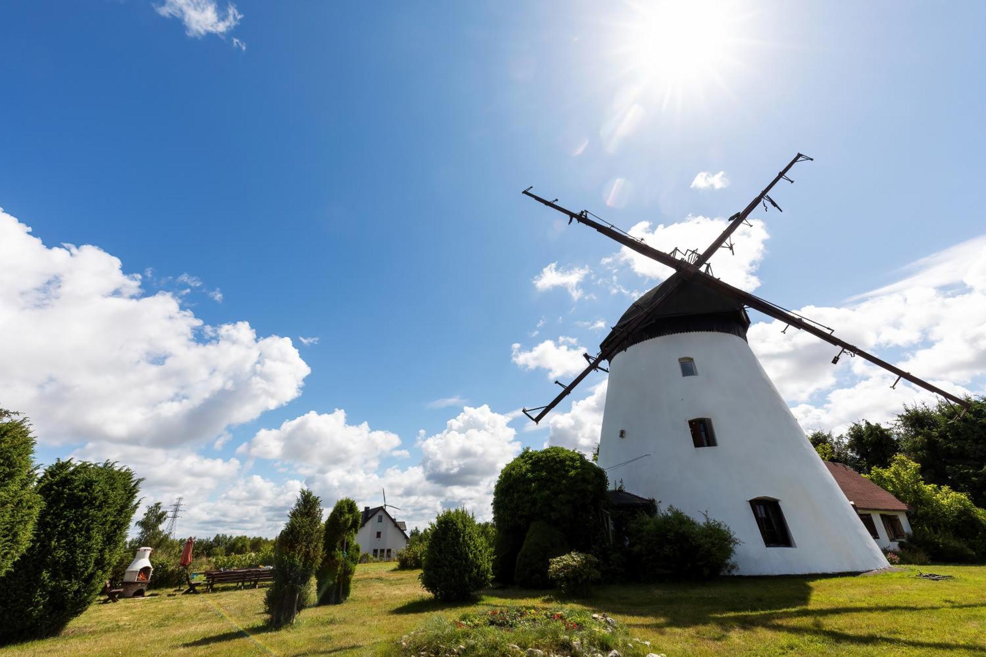 Windmill Vacation Home In Ledzin Near Baltic Sea Niechorze Habitación foto